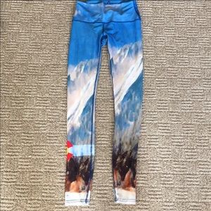 Colorado Threads “Flat Iron” Leggings